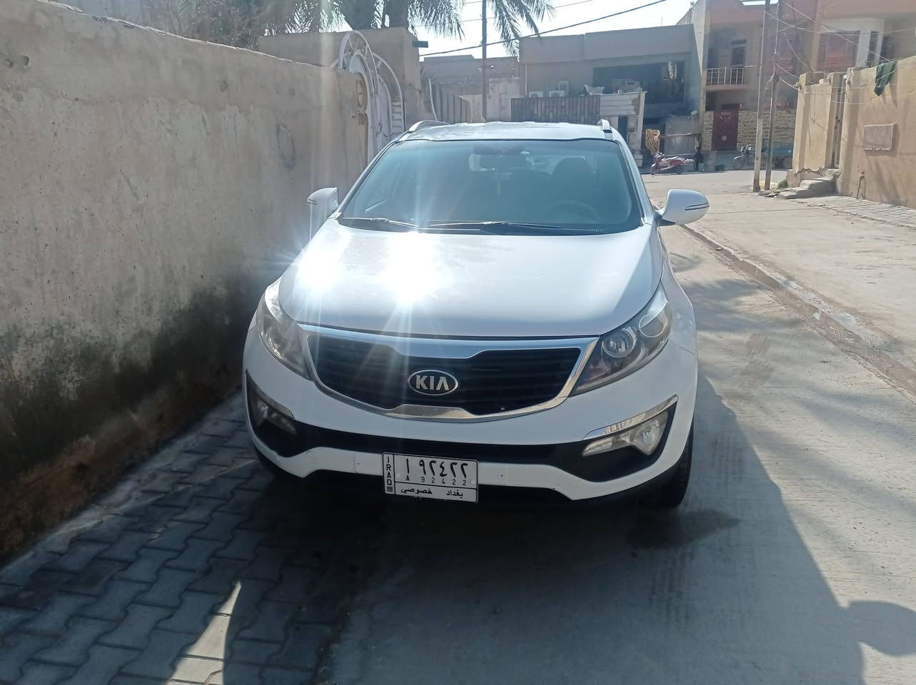 السلام عليكم
سبورتج للبيع
 رقم بغداد موديل 14 خليجي 
ماشيه 136 بأسمي 
سعرها 150 بي مجال 
بيها فقط الي بسونار مأشر 
مكانها بالكوت 
مركز المدينه
موبايل ***********
كرار
