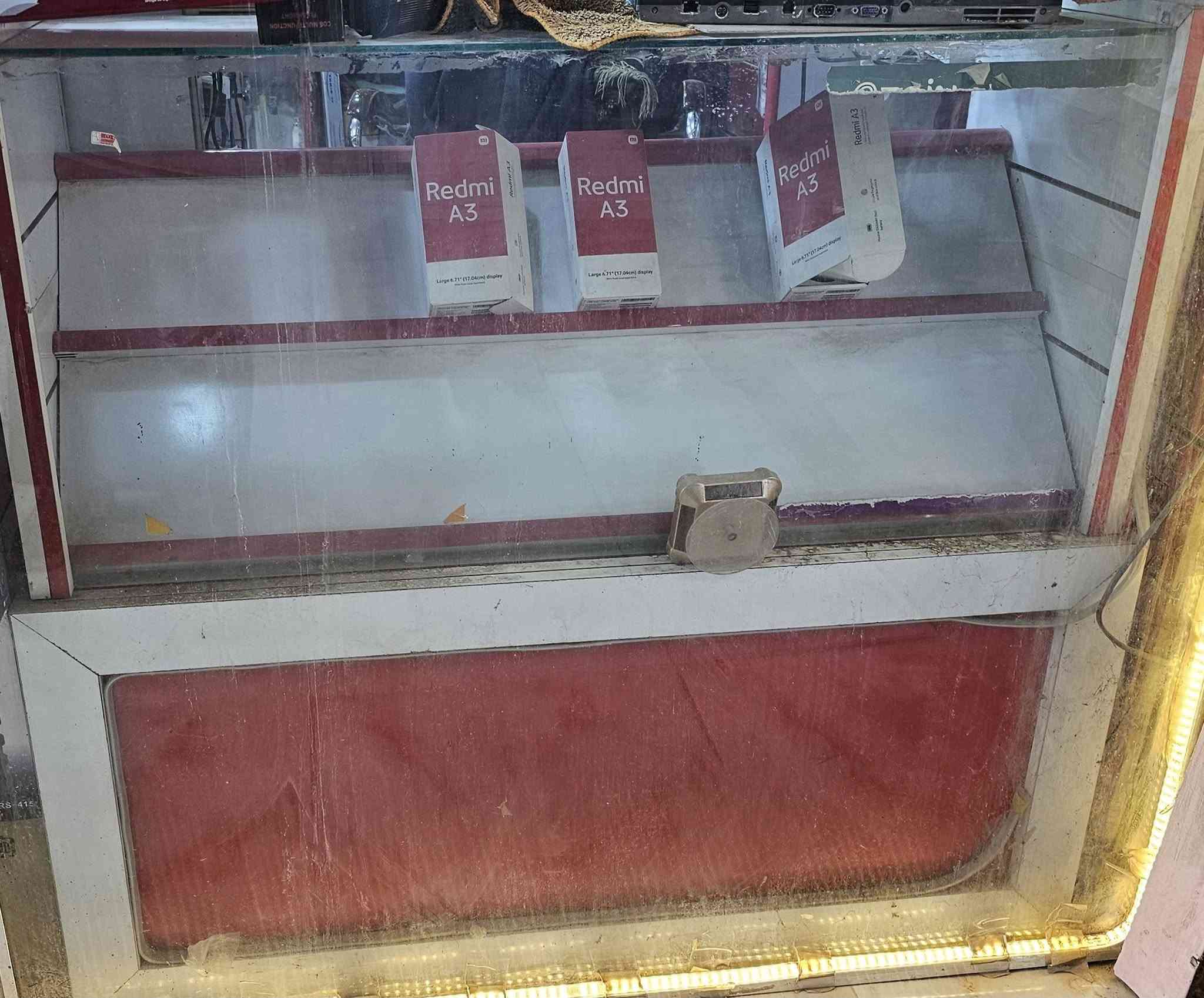 ميوز مبايلات للبيع نظيفات تزكام
***********
