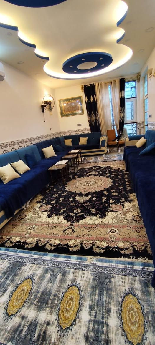 ‏‎‏‎دار  للبيع  النجف الاشرف
حي الجامعه
مساحه الدار  ١٥٠ م 
شارع ١٠ موقع ممتاز 
طابق واحد نظيف جداً
خلف الكفيل

‏‎  للاستفسار مراجعة مكتب العطاء للوساطه العقاريه في حي الجامعه سايدين سلام-جامعه 
مقابل مجمع زيد و حسن

او الاتصال 
‏‎*********** (يتوفر واتساب)
