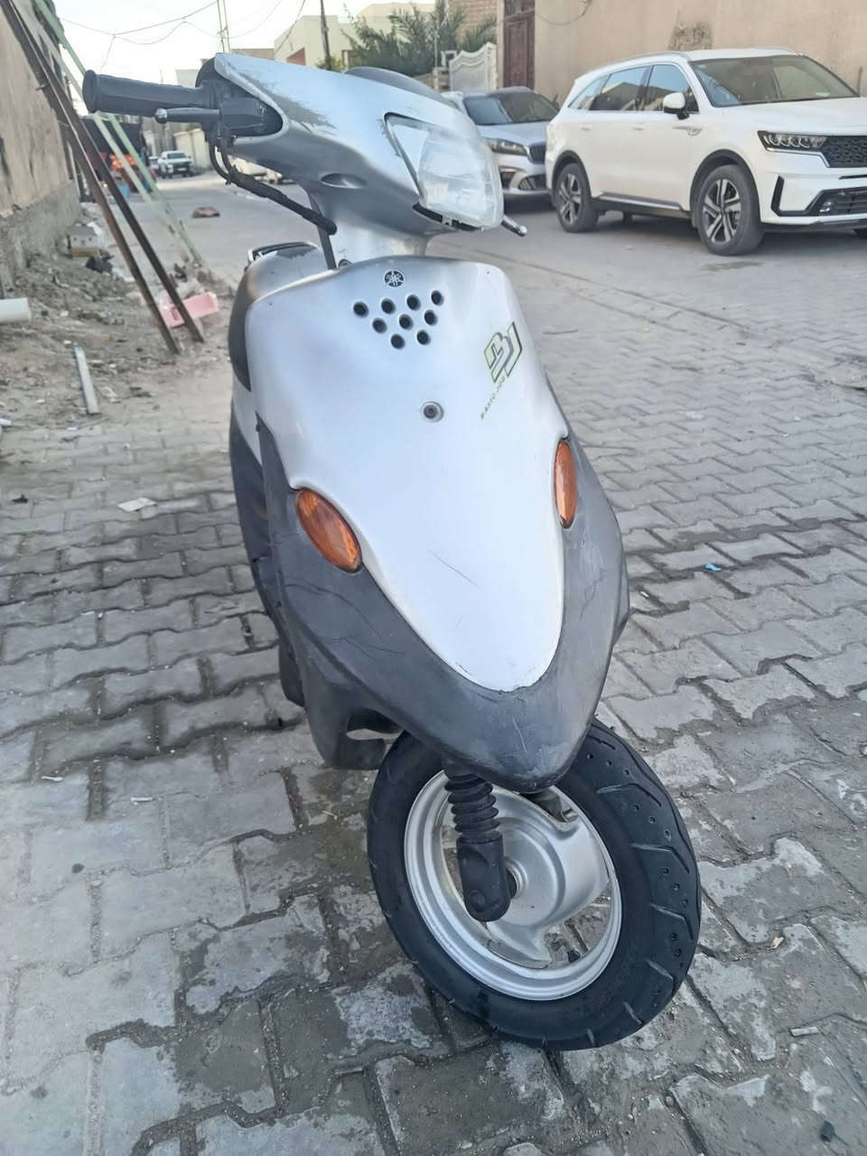 بيجي فحل للبيع نضيفه حيل نهضة قويه كهربيات شغاله سلف عوزها بس باتري السعر ٢٥٠ مكاني رميثه ***********
