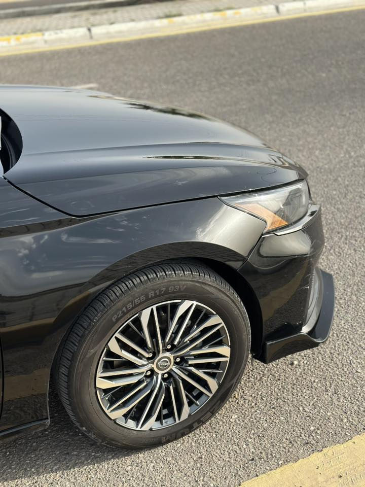 نيسان التيما SR23
معوقين بصرة ماشية ٥٨ الف
عليه ويل١٧ الويل الاصلي ١٩ موجود
رقم الشاصي والسونار وصورة الحادث خليتهه بالمنشور
السيارة بدون صبغ فقط بارد
السيارة نظيفة وجاهزة من كلشي
رقم التليفون ***********
السعر ١٦٣ ورقة
