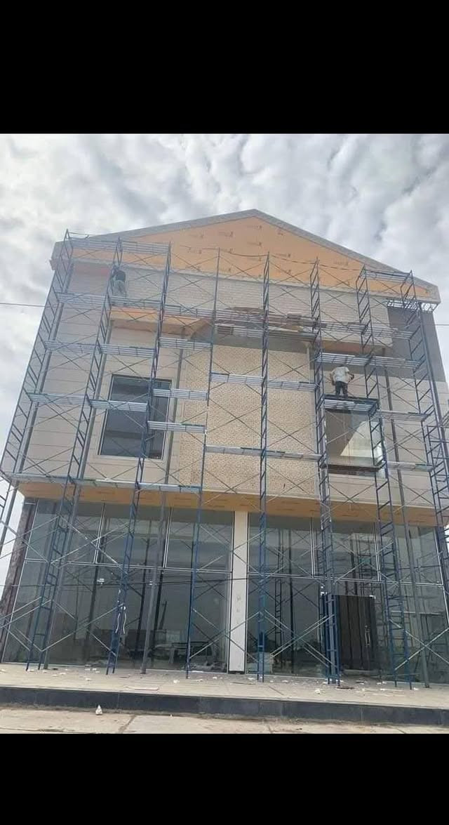 مكتب احمد كريم البيع والشراء وتأجير كافة السكلات الايرانيه وسكلات السقفيه وسكلات  الكونكريت وقوالب الصب والجكات ويوجد خدمة توصيل كل المحافظات . أتصل على الرقم وتدلل ***********.***********
