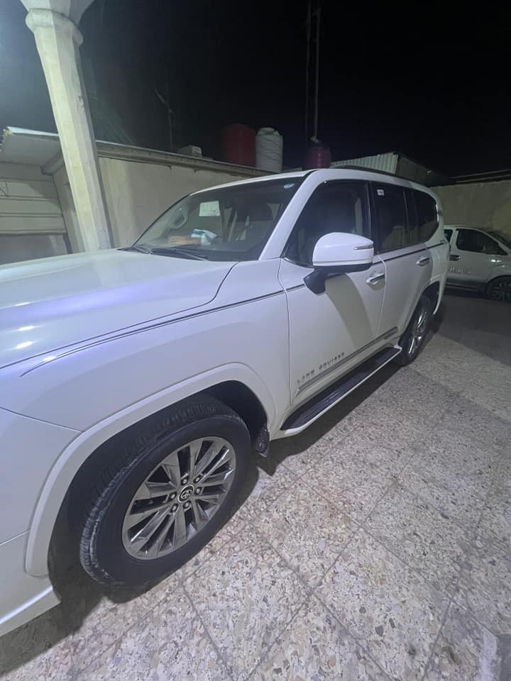 لاندكروز موديل 24سيارة مكفولة كفالة عامة ماشيه 31,قابل للزيادة محرك 6 سلندر تنفس طبيعي السعر 690 رقم أربيل راعيها بالبصرة  رقم صاحب السيارة
 ***********
