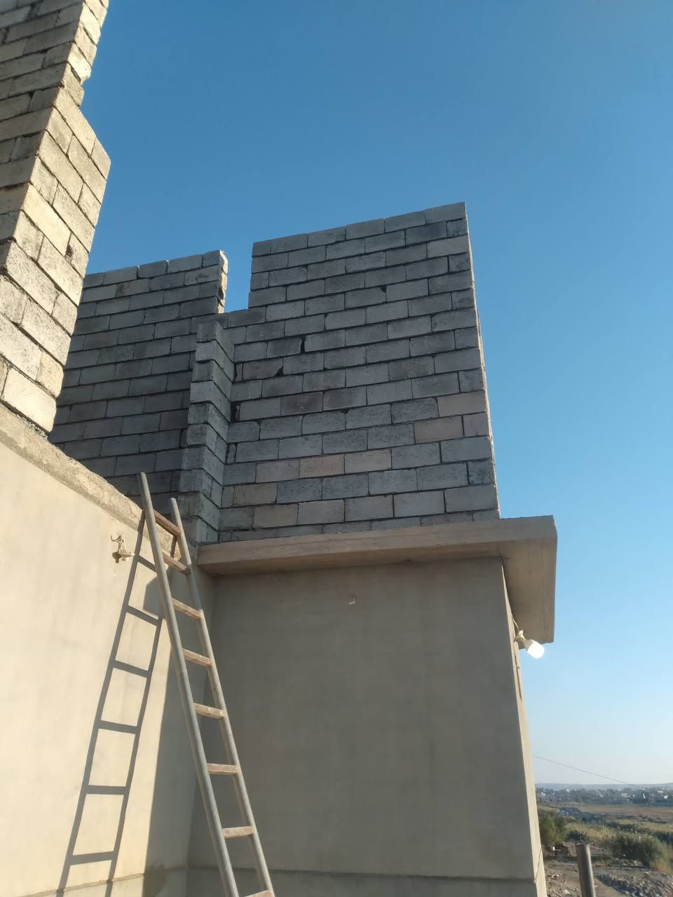 السلام عليكم بعد التوكل على الله
١_كادر بناء درجة اولى

٢_كادر لبخ درجة اولى 

٣_كادر نجاره درجة اولى 

٤_صب خباطه ويدوي 

٥_ حفاره قصاطل وحفر الگاع القويه والبلان

٦_ بالمعدات جك همرات 

٧-تسيس مجاري كهرباء 

اخذ كافه المقاولات واعمال البناء تاخذ شقله جاهزه 

عليك بس تباوع ... وحياكم الله 

للإستفسار/

سيف الطائي /***********

هيثم الجميلي /***********
