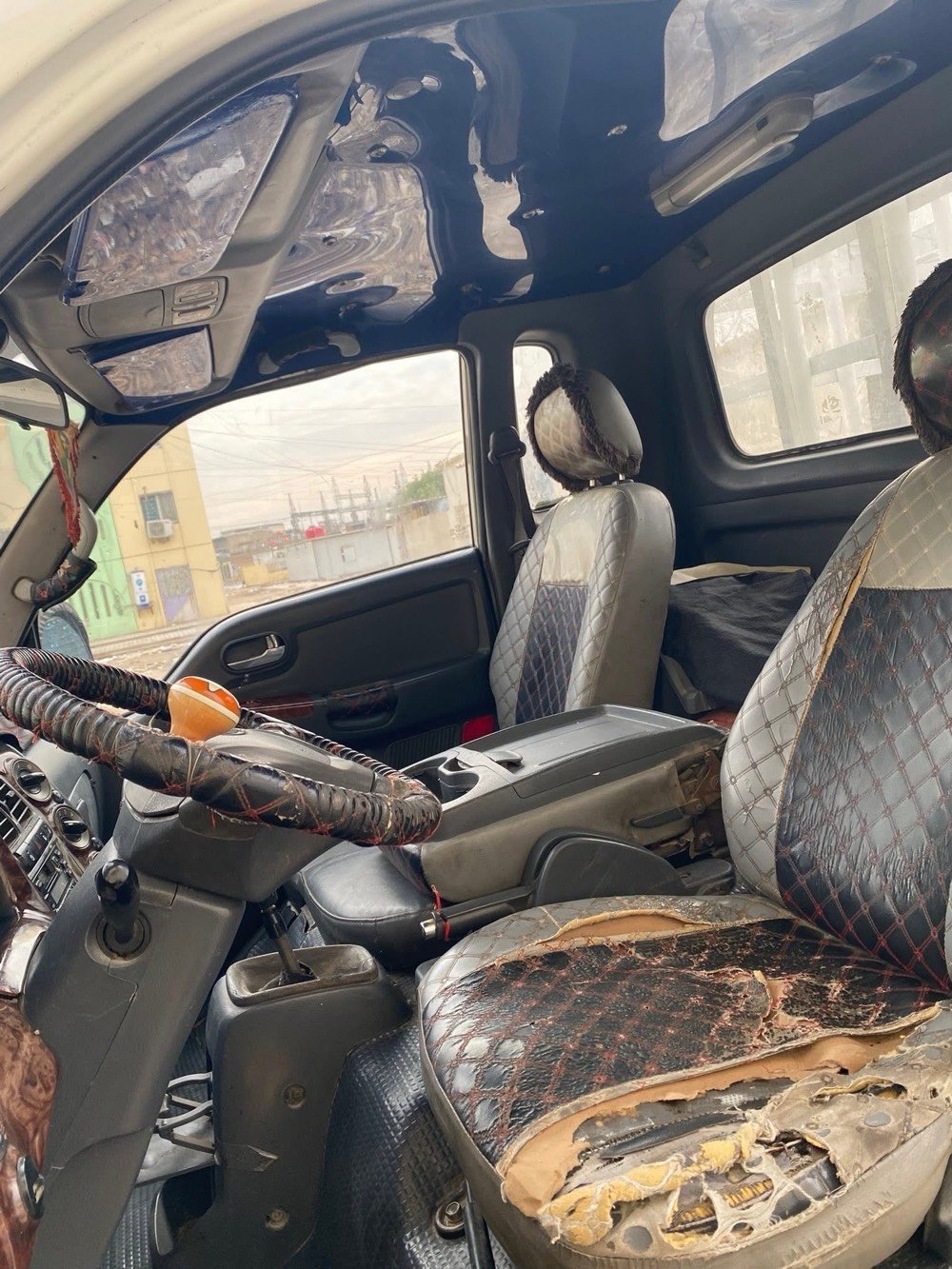 سلام عليكم كيا حمل فحل 2007 مكينه 2700 سياره كفاله عامه بس الباب السايق امبدل عنواني بغداد مدنيه الصدر شقق الطالبيه رقم السياره صلاح الدين 