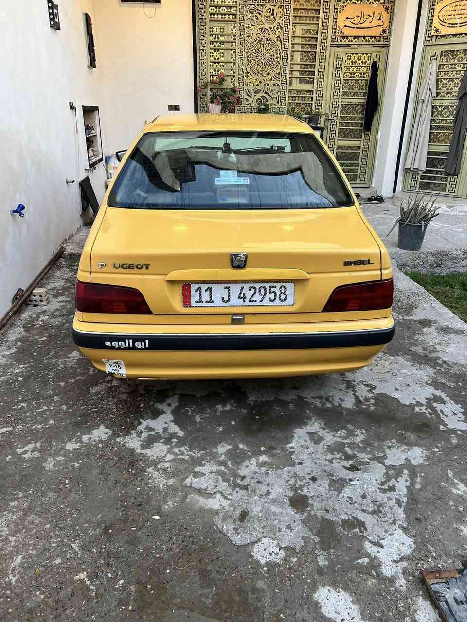 سلام عليكم بيجو بارص 2015 السياره كشرتها حلوه مكفوله من الضربه مكينتها بيها خيط تبخير رقم بغداد الجديد هزه جديده بسمي السياره السعر 45 وبيها مجال مكاني مدينة الصدر ما متواجد عل فيس ***********
