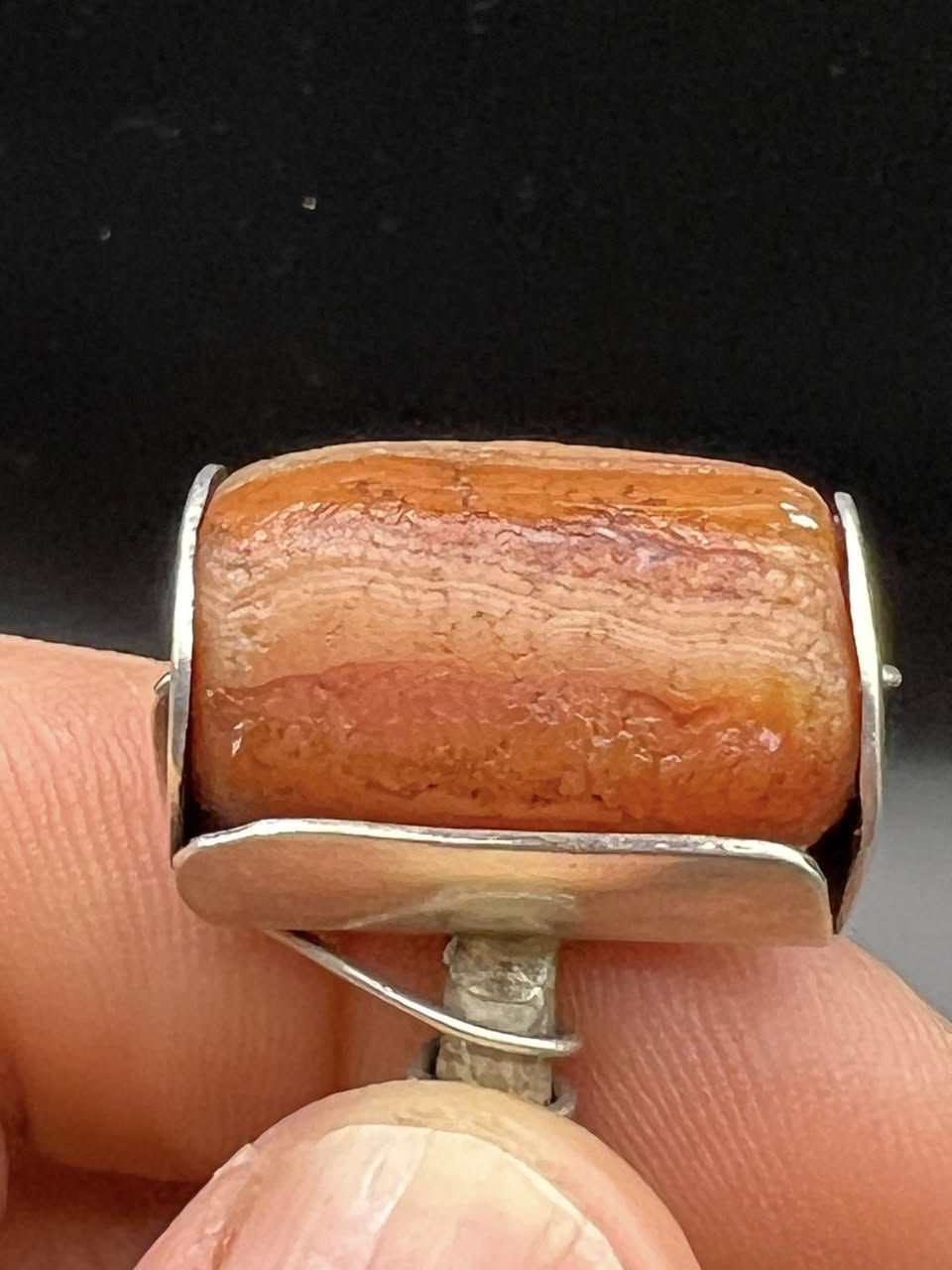 تحفه من الجزع اليماني القديم العنوان الكوت للاستفسار الاتصال على ***********
