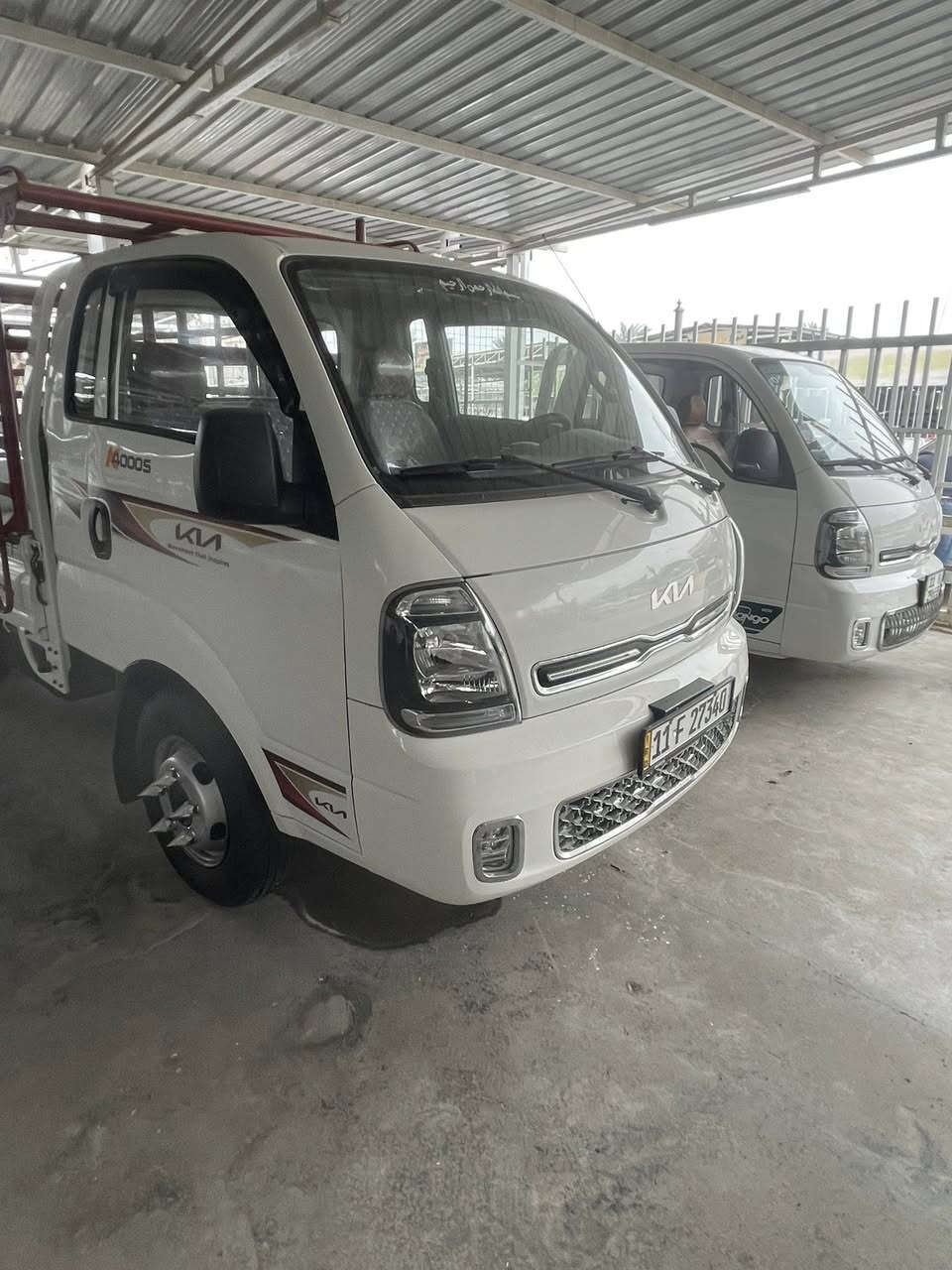 كيا فحل محرك 4000لمفتوح. موديل. 2024بغداد مشروع وطني. ماشيه 44لف مكفوله من صبغ. شخط بسيط. باب سايق واضح بصوره باقي سياره كفاله عامه. 
سعر 
٢٠٠$
عنوان بغداد ناحيه الرشيد. 

‭٠٧٨٧ ١٣٧ ٧٣٩٧‬
