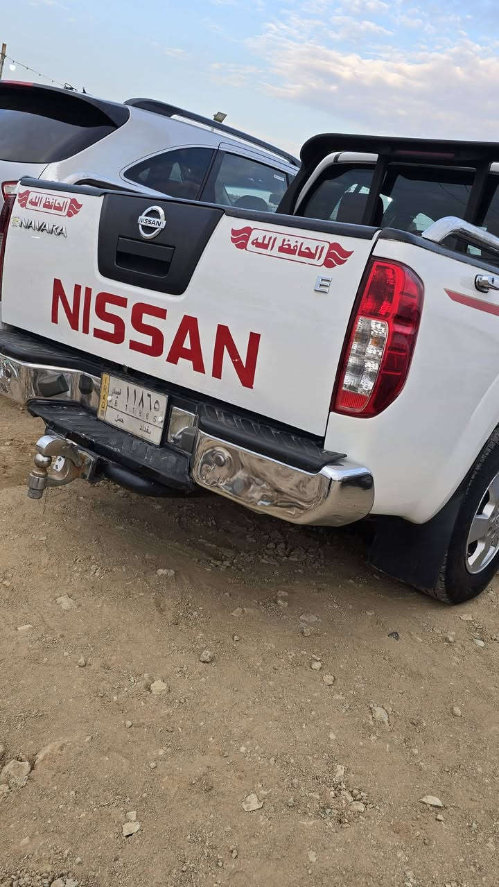 سلام عليكم للبيع موديل 2013كيراوتو سياره بيه صبغ٥ قطع مكاني الرمادي تصال ***********
