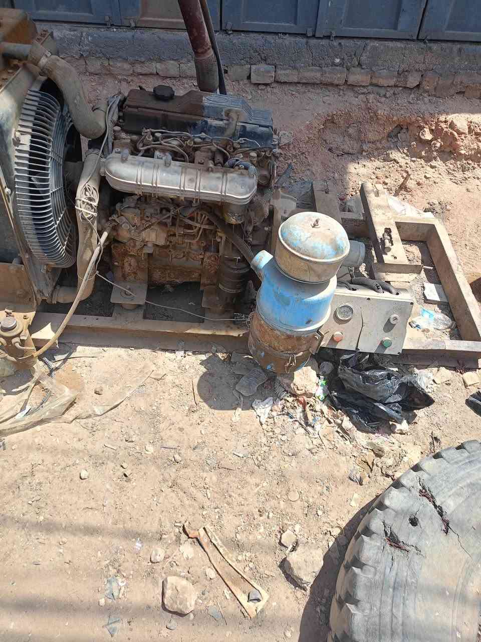 سلام عليكم محرك كيا للبيع 2700شغال مابي كل نقص السعر 750بيه مجال مكلف بنشر ***********
