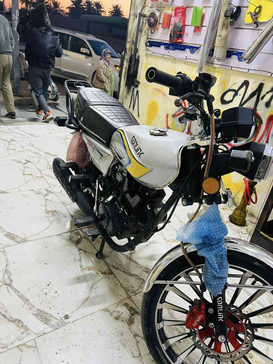 سيفان موديل ٢٠٢٥ محرم ٢٠٠ اوراق كامله كفاله عامه دراجه نضيفه بعد احله من صور سعر ٨٥٠ وبي مجال للطيبين اي ستفسار *********** مكاني دجيل
