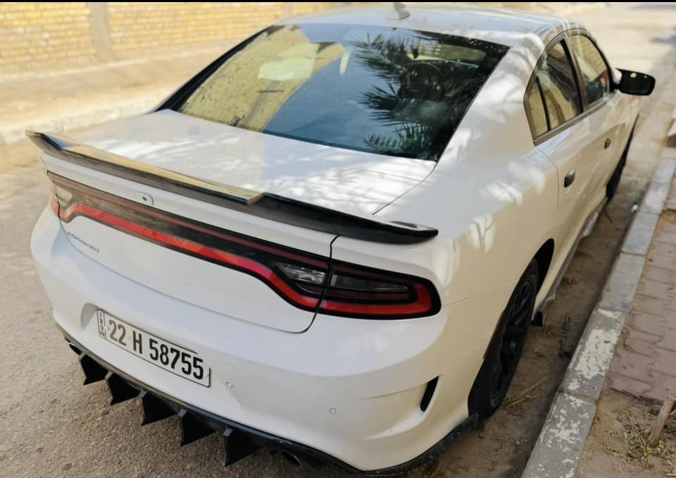 للبيع 

دوج جارجر GT 3.6 
موديل : 2019
ماشية : 180 الف كيلو
الرقم : اربيل الجديد بأسمي تحويل ثاني يوم
الوارد : كندي 🇨🇦 + اللون : ابيض

الحادث :
دخلت كلين تايتل بدون اي ضرر 
بالعراق صار بيها ضربة بالجاملغ خلفي ( بدون ايرباك )
عدلتها بارد وتكحيل كارت ( بدون قطرة معجون )
الباقي كفالة + كير مكينة اكسل كفالة ✅
السيارة صارلها عندي 5 سنوات مال جناي 🤍
تخم تاير جديد انتاج نهاية 2025 

مكان السيارة : البصرة
السعر : 245 ورقة وبيها مجال
الرقم للتواصل : ***********
