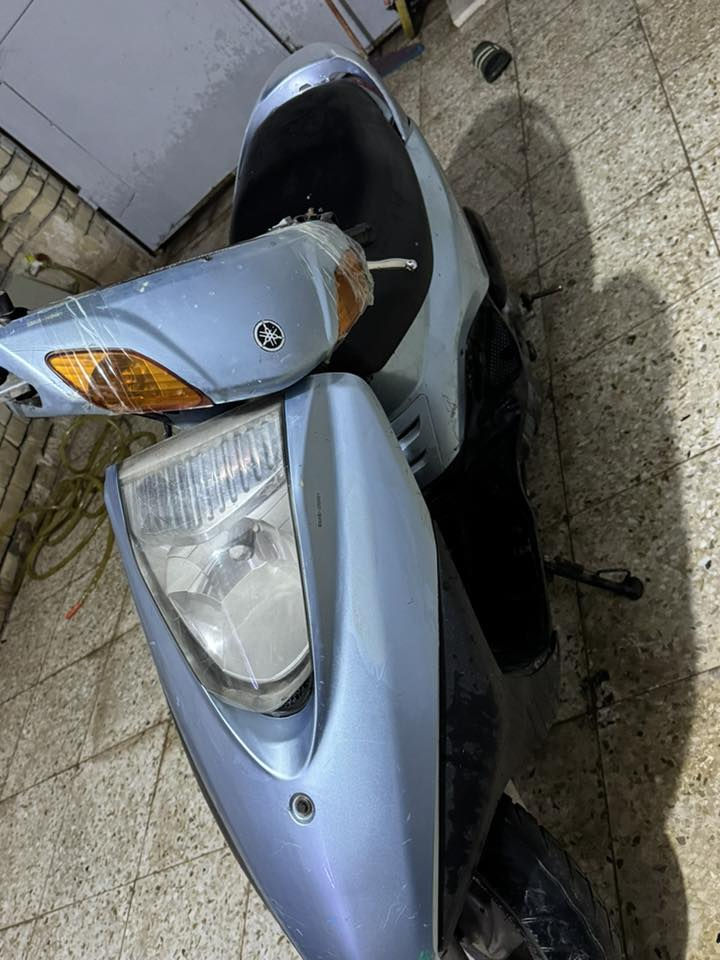 بريز مكفوله. من عطل. والتصليح. شرط   ماداخله فيتر. لايت شغال هورن أشاير.  شغلات. نقصها باتري. فقط. سلف واكف ع باتري.   عندو واحد.   عنوان بغداد العبيدي. س٣٥٠   ***********
