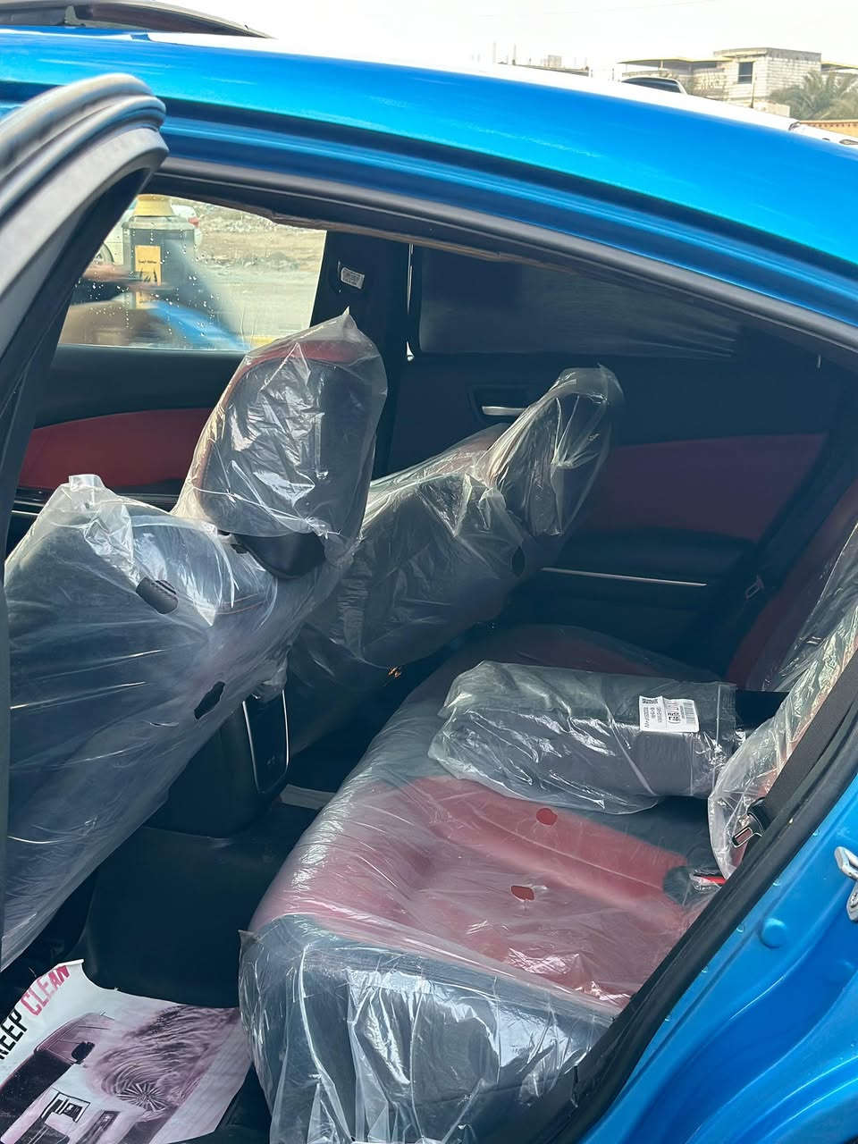 السلام عليكم جارجر جي تي 2019  فول مواصفات خليجي بيها قطعتين هنا بالعراق جاملغ وبنيد وصبغ بالباب الخلفي السياره جديده  بمعنى الكلمة وحلى من الصور ماشية 90 ميل رقم مميز فتحة بصمة كشنات خزن سستم صوت كن حار بارد كشنات جلد كهرباء شاشة كاميرا حساسات رادار جانبي خلفي كروس سرعة وباقي المواصفات معروفة مكان السيارة البصرة السعر 235$ورقة وبيها مجال  للاستفسار 

***********
متوفر تصال واتساب
