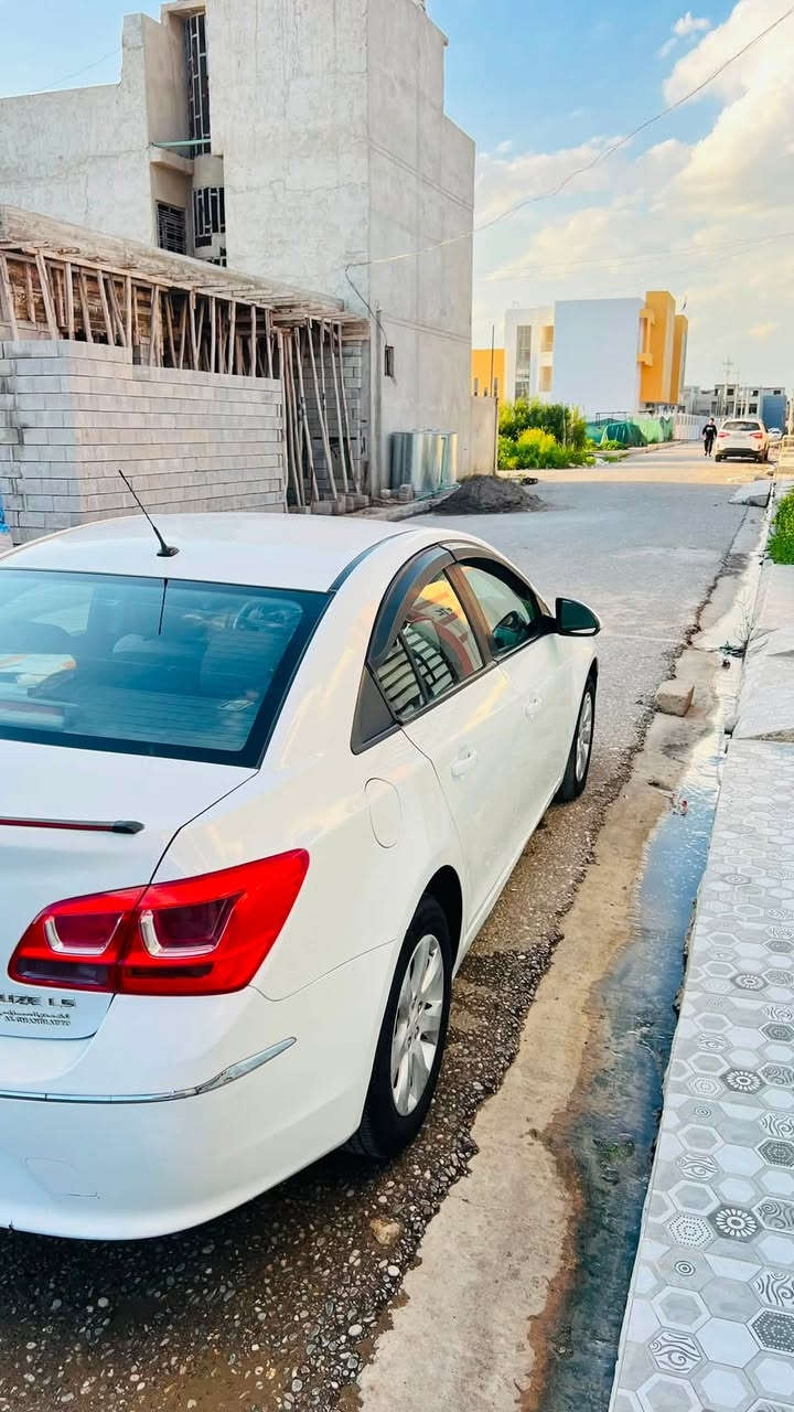 كروز موديل 16 خليجي
بدون ضرر  بيها مكانات بارد 

محرك 1800جديد كير شرط 

رقم اربيل 

السعر 84

مكان السياره موصل حي السماح 

***********
