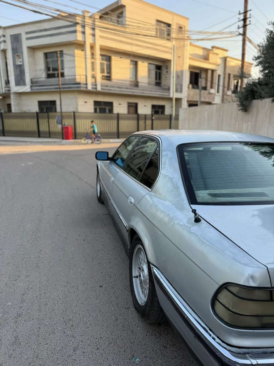 للبيع BMW e38 موديل 1995
مكينة وكير خير من الله جديدات 
منظومة تبريد جديدة 
تخم تايرات  جديد 
راديتر ماء+ ماء زيتي اصلي
السعر 60 وبيهة مجال 
للأستفسار/ ***********
