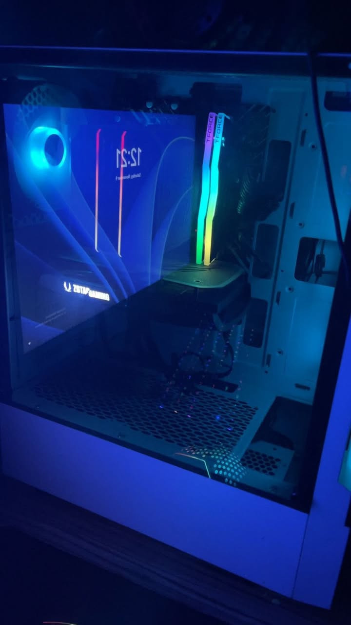 السلام عليكم بي سي للبيع المواصفات
‏12400f I5
‏4060 ti zotac
‏Ram 16gb 2*8
‏Power 650w
‏Hard 1tb m.2
‏Case 3 van 

شاشه 180hz 1080
‏Gameon

كيبورد ماوس ريد دراكون ار جي بي سماعات +يو بي اس اعلى فئه بلاوف لاين 3000

السماعه شويه بيها قطع 
السعر 1ونص للتواصل خاص اذا شراي حياك ولي ميعرف بلقطع ياريت ميكسر بلسعر وشكرا


**إذا كنت صاحب هذا الإعلان وتريد حذفه لأي سبب، رجاءا أرسل رسالة إلى الدعم الفني**