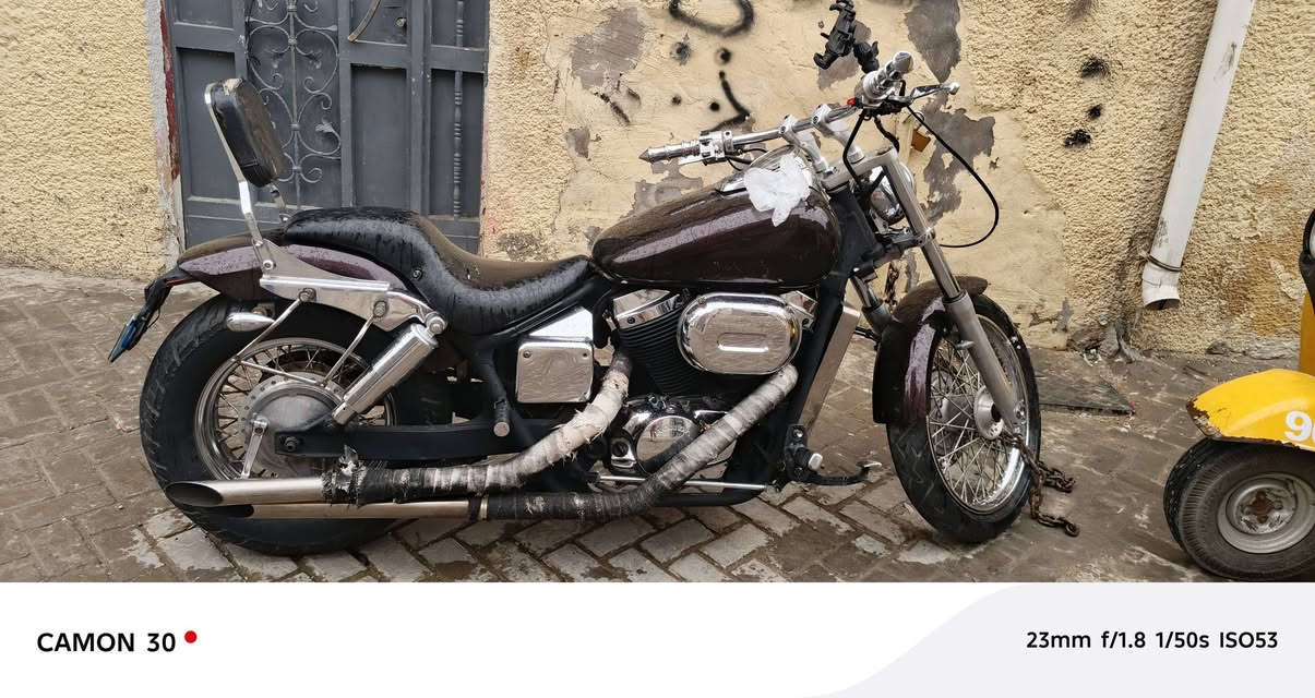 سلام عليكم
شادو سلشر  بلكات وماء أخضر ادمه جديدة
الحادث مثل ما وضح بل صور تانكي و الدوسه مال بريك 
مكان مدينة الصدر السعر مليون وميه ... بدون مراوس بيع فقط... اتصال غير متواجد ماسنجر.. ‏‪***********‬‏
