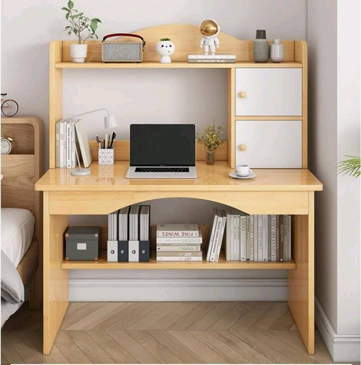 🔥ميز مكتبي  120cm 🔥
🔴 متوفر ٣ الوان   ( ابيض -  رصاصي  - بيجي )
🔴بدون باب 
🔴القياس ١٢٠×١٢٠×٤٣
🔴خشب mdf. 12mmوالتوصيل مجاني
