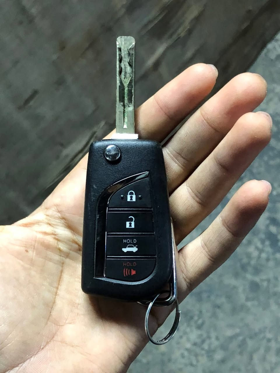 سلام عليكم مرخصت مدير الكروب ارضيات كورلا شكل امريكي البيع وسويج كورلا   ***********
