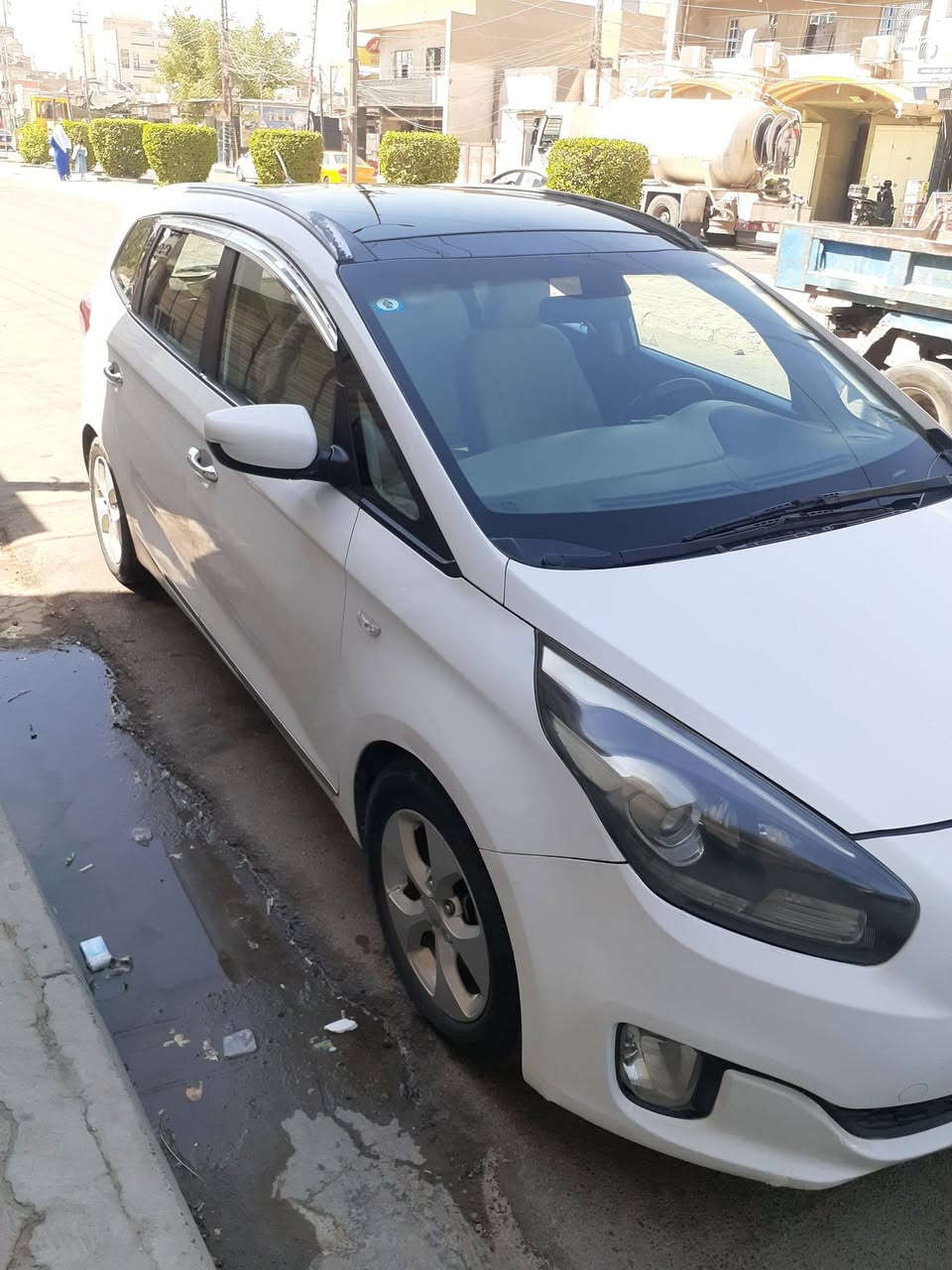 سلام عليكم للبيع كيا كارنز موديل ١٤ خليجي ٧ راكب بنراما قطعتين تبريد كامرة  رقم بغداد الجديد تحويل مباشر كير  محرك  كفاله تبريد ثلج السعر 133  عنوان بغداد الدورة الاتصال ***********
