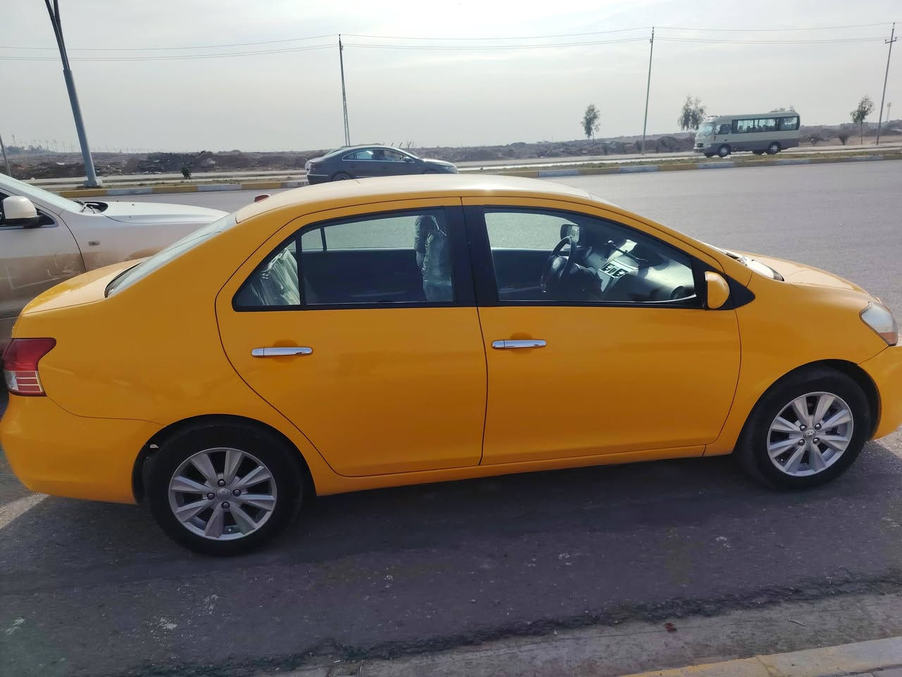 فوك نضيف 2009 كولش نضيف بي تصفيات قليل سعر 104 رقم كركوك ***********
