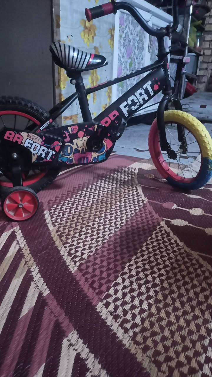 بايسكل اطفال 
سعر ٢٥


**إذا كنت صاحب هذا الإعلان وتريد حذفه لأي سبب، رجاءا أرسل رسالة إلى الدعم الفني**