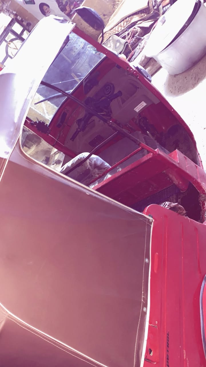 بسم الله الرحمن الرحيم تكتك موديل 2017تكتك بوجهك لشغل لمكينه مال ٢٠ بيها. تكتك خير من الله لا تبخير ولا تنقيص. ولا صوت بل مكينه خير من الله ترايك وين ميعجبك بس تكتك يرادلها تعمير بصيط او ميحتاج أصلا. سعر 3ملاين 500 ونص وبيها مجال وبل خدمه لعنوان بغداد لعبيدي رقمي ***********تصل وخدمتكم اعتذر ع لاطاله
