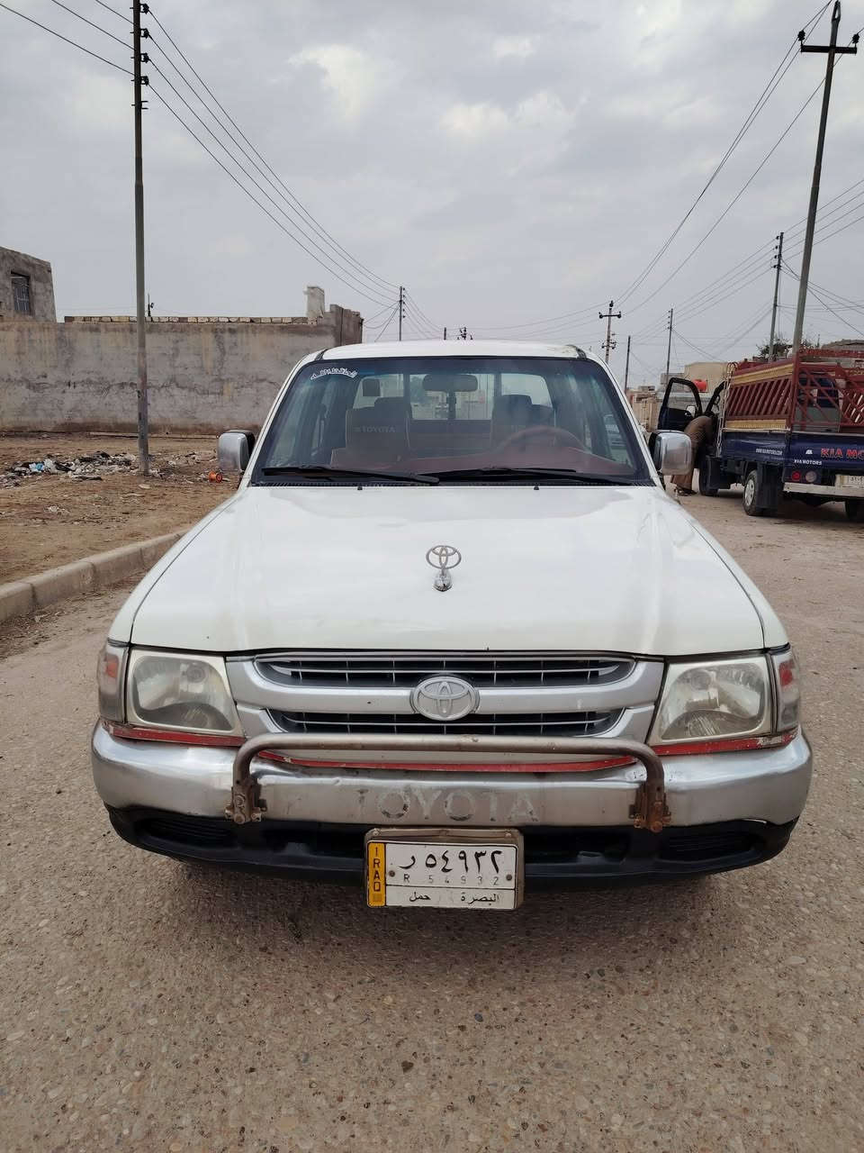 السلام عليكم البيع جمره موديل 2004 مالت جني تخم تاير جديد حداديه جديده كهربايات كلها مكفول مكينه لا تنقص ولا تبخر خير من الله تبريد شغال الرقم البصره تحويل مباشر ثاني يوم  سنويه مجدده 2028 السعر ٩٣ وبيها مجال مكان ميسان المجر الكبير الستفسار على هاذ الرقم *********** مكلف بل نشر
