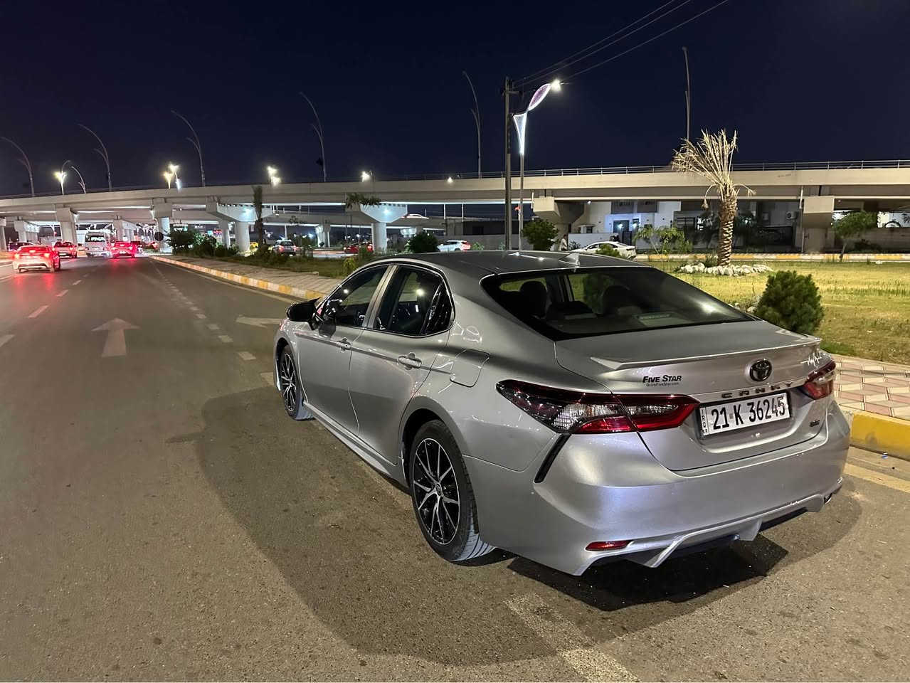 السلام عليكم Toyota Camry للبيع ✈️

موديل 2023 لون سلفر سيارة كلين تايتل 

بدون صبغ بيها تعديل فقط سيارة جديده 

ماشيه 60 الف ميل محرك كير وتبريد كله شرط

رقم سنويه جديد بطاقه بنزين بيها سيارة بسمنه

موصفات سيارة se معروف كشنات جلد وكهربائية 

تحكم استيرن وشفت استيرن شاشة كبير وكاميرا 

لايت ليد وزنون سيارة تخم تاير وصدر وخلفي كله 

جديد شرط مابي نقص من دعامية لدعاميه جاهزه 

مكان سيارة كركوك  السعر 215 

رقم الهاتف *********** ￼￼ كركوك, العراق

