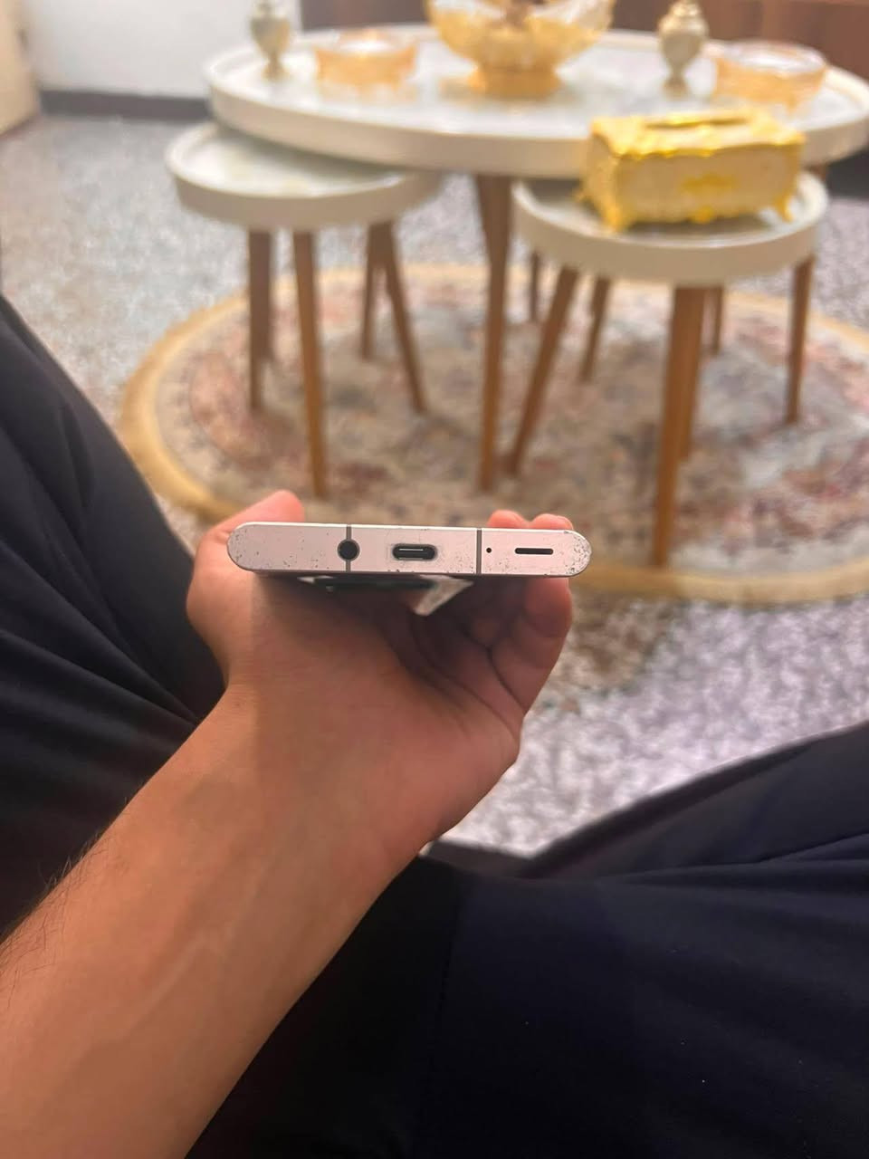 السلام عليكم جهاز lihza1 سنابل دراكون888 يبجي 60 الجهاز دبابه بي كسر بالضهر عندي كفر اله وشاشته بيه رمشه بلادي للمراوس مكاني غزاليه  رقمي ***********
