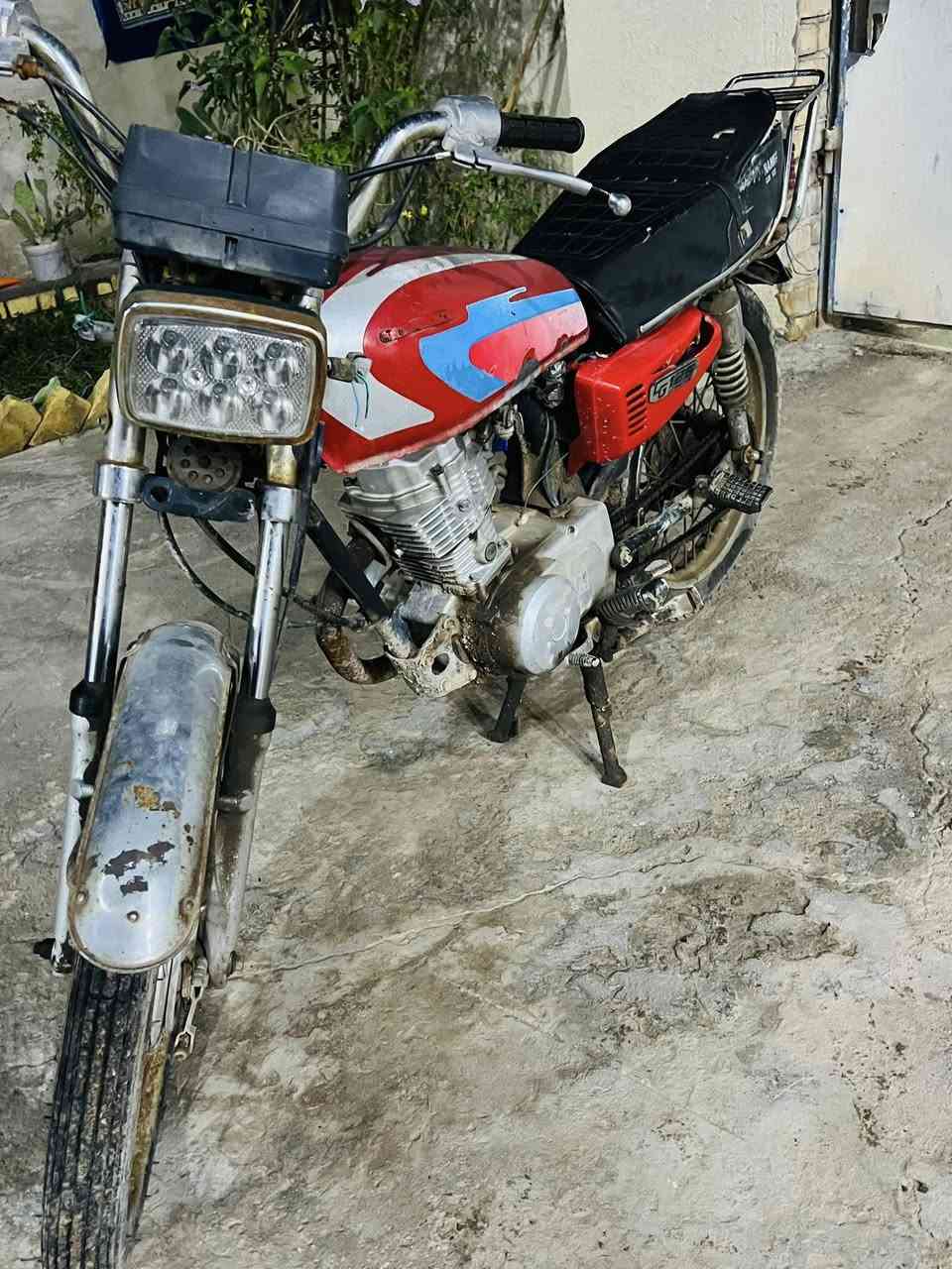 دراجه نامه موديل 2019 اوارق اصولي وكيل سيد جعفر العنوان قضاء الكحلاء السعر 575 .***********
