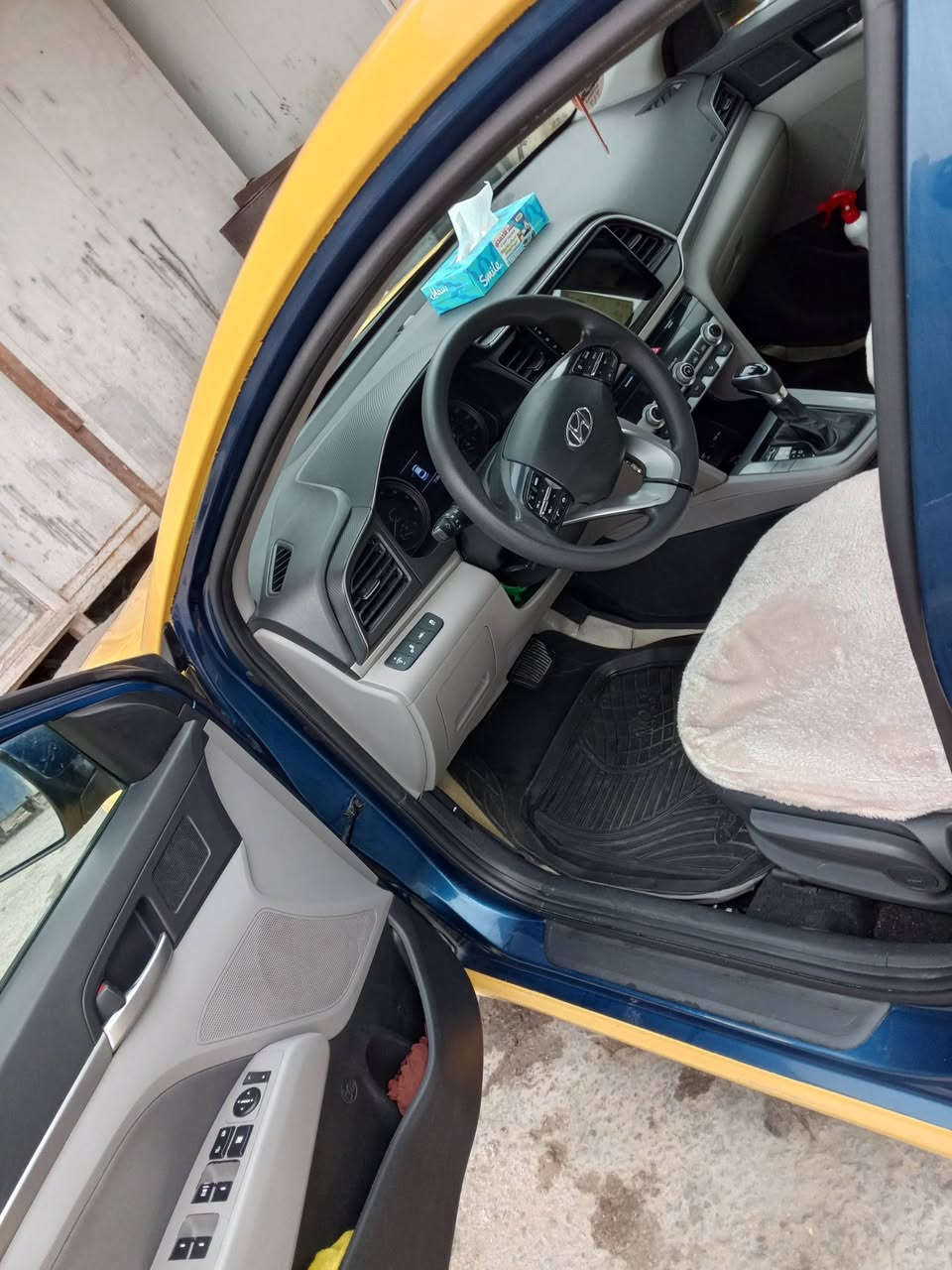 السلام عليكم النتره موديل 20 وارد امريكي بسمي ثاني يوم احولك مكينه 2000كير اي تي سياره خير من الله لا تنقيص لا تبخير الشاري يتصل ***********مكان السياره كربلاء السعر 128والشراي يدلل
