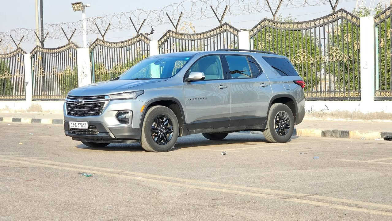 ترافيرس 2023
فئة LT بلاك توب
مرقمة ميسان 
مواصفات عالية:
-جنطة كهرباء
-تشغيل عن بعد
-كشنات منفصل
-شاشة كبيره وقاصة
-رادارات اماميه وجانبيه
-مري اشارة ونقط عمياء
-كشنات كهرباء وتدفئة
-شحن لاسلكي للموبايل 
السعر: 239$
***********
