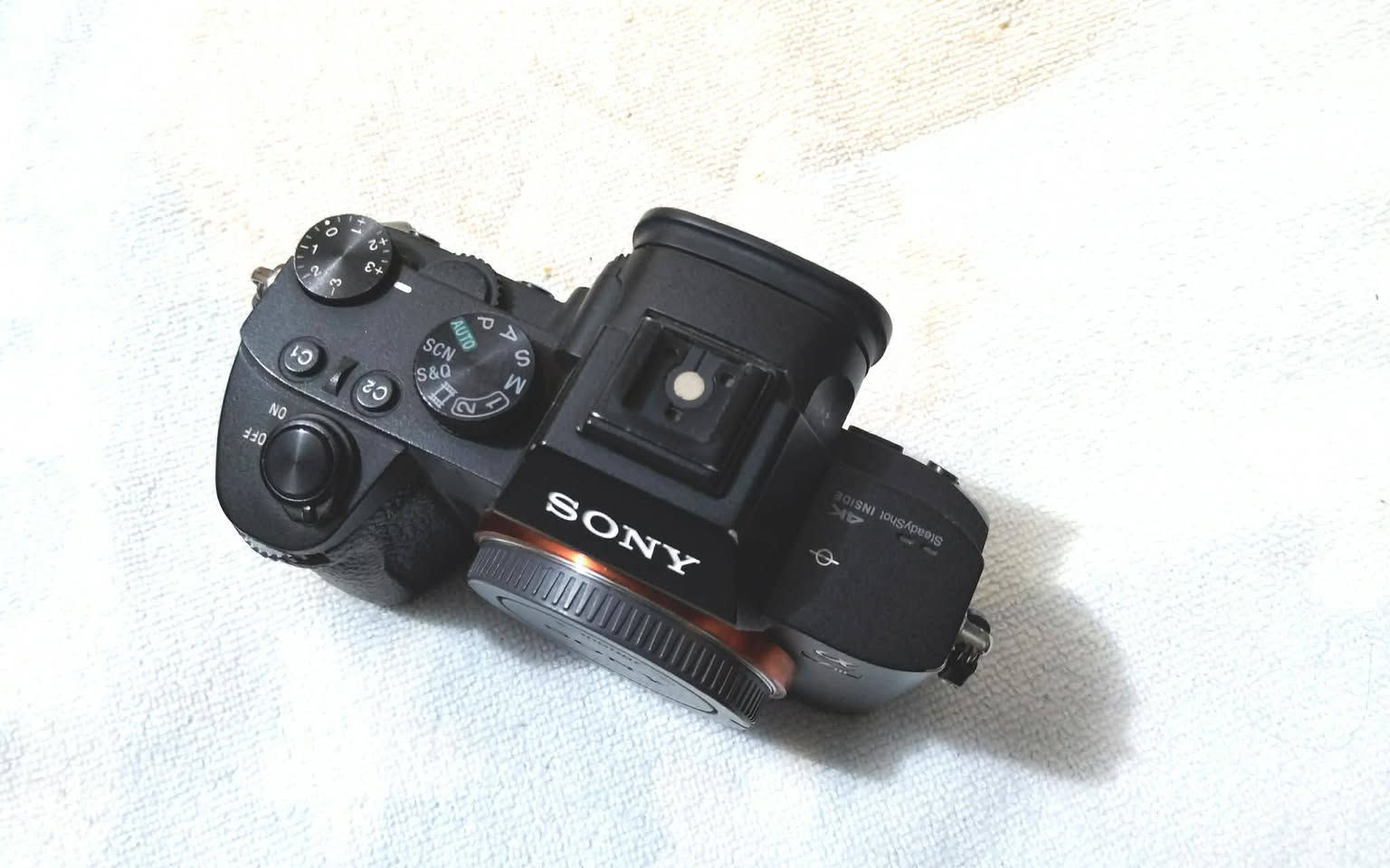 كامره سوني A7 ماركه 3
ملحقات

عدسه 85

حزام كتف

رام 32

جنطه مقسمه

شاحنه تايب سي

توصاله شحن

***********
