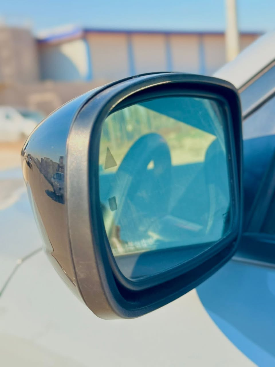 سلام عليكم من وخصت لادمن بيع او مرارس
لون مميز سموك
دوج جارجر 2021 رقم سلمانيه تحويل او وكاله
وارد امريكي حادث جاملغ وباب بدون دواخل بدون ارباك
ستعمال شخصي 
ماشيه ٥٤ ميل
مكينه ٣٦٠٠ توويل
مواصفات SXTبلاص فوووول 
كشنات جلد 
خزن ميمور
ستيرن كهربائي
حاس خلفي 
نقطه عماء 
كشن كهربائي تدفئه تبريد
كامره خلفيه
رادار بالمرء
هيتر بالمرء
شاشه كاربلي
جاهزه من كلي نواحي
العنون البصره
مكلف بالنشر
***********
٠٠٠٠٠٠٠٠٠٠٠٠٠٠٠٠٠٠٠٠
***********
