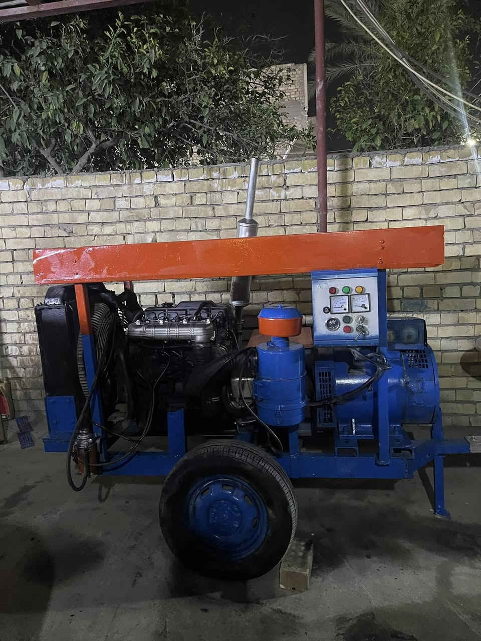 للبيع مولد كيا نظيفه ٣٠ كيفي ثري فيز لاستفسار بغداد ***********
