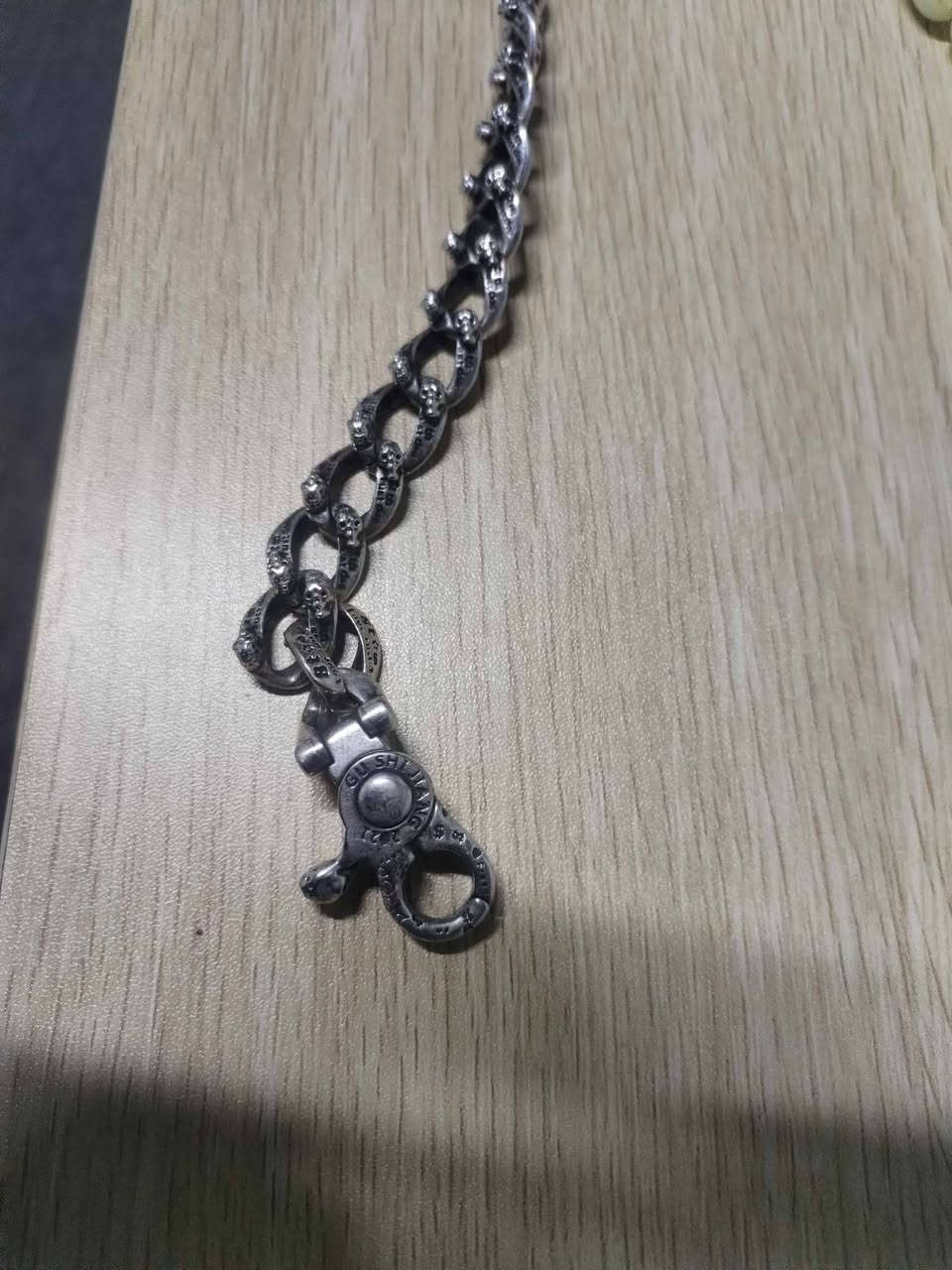 البيع وزنه 49 اغرام ونص سوار تحفه على الفحص 
سعر الغرام 3500
عنوان بغداد الأعظمية 

رابط قناه الواتساب البيع والشراء الفضه الكسر
https://chat.whatsapp.com/DtSAkkx55tnHiyKnJkpMnF?mode=gi_t


**إذا كنت صاحب هذا الإعلان وتريد حذفه لأي سبب، رجاءا أرسل رسالة إلى الدعم الفني**