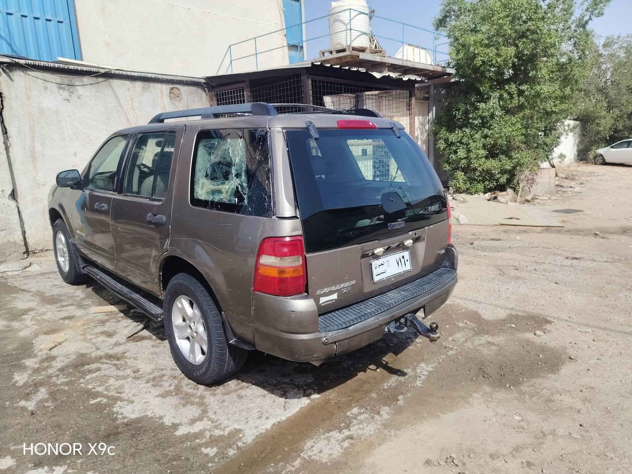 سلام عليكم فورد اكسلور موديل 2005 رقم نجف شرط تحويل محوره سياره محرك وكير راس ثور جدد تبريد شغال بيع ومراوس باقل منه اريد فرق  مكاني نجف سعر 53 وبيه مجال قليل استفسار عل رقم ***********
