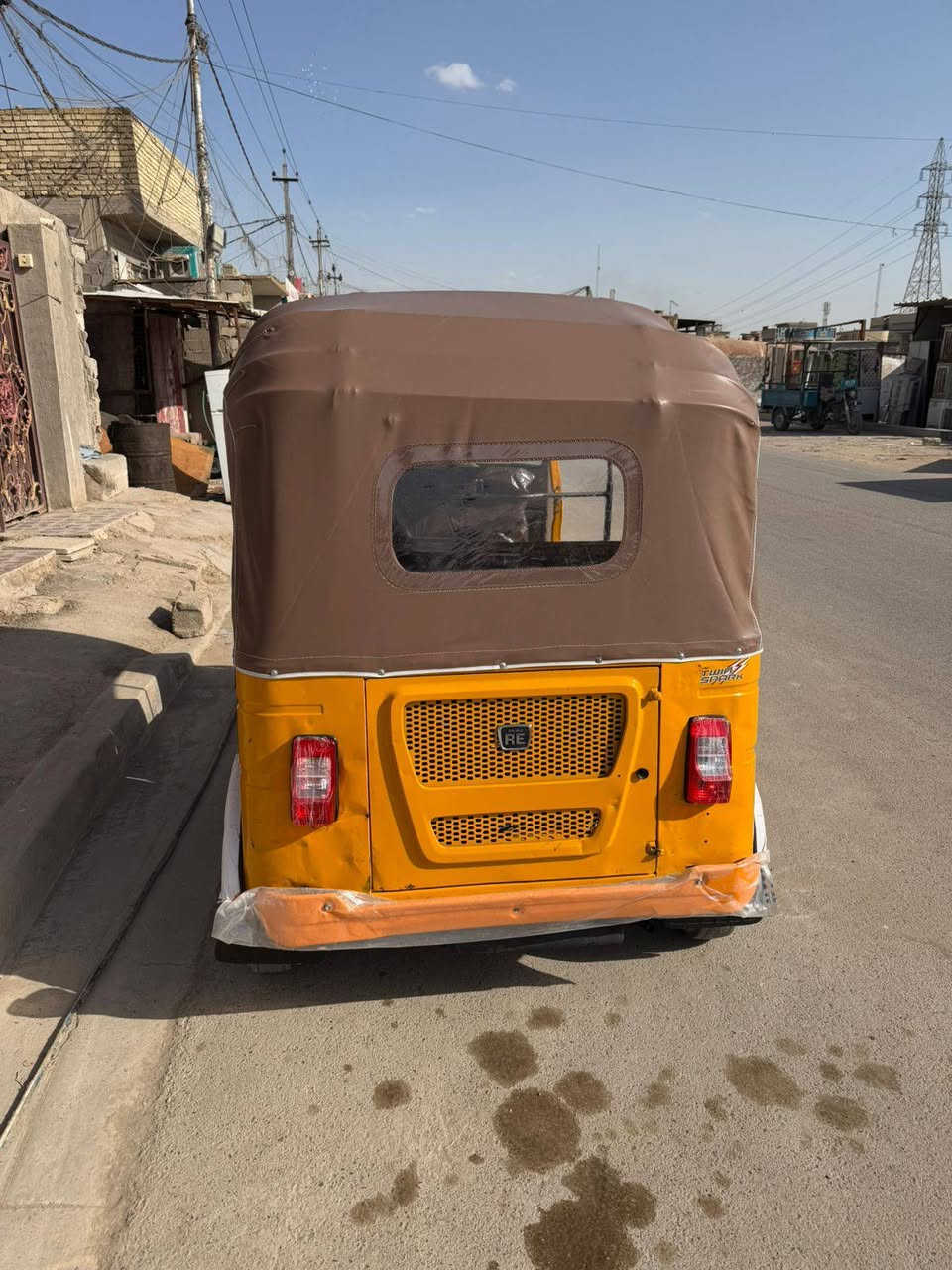 سلام عليكم تكتك موديل 22 شهر ال واحد يوم 9 الوجبه الاوله تكتك بيهة نص صفحه بارد تكتك حلوه خير من  الله رقم وسنويه بغداد مكينه اتخبل العنوان سبع قصور شارع المشروع *********** اقره لمنشور وخابرني بس عل سعر 7250 وبيه مجال
