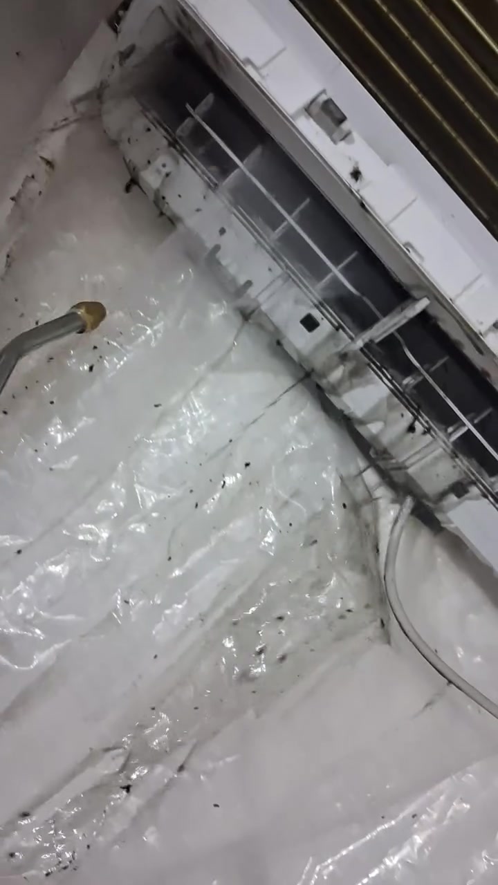 السبلت وصخ البرودة قليلة راسلنا احنة نجيك ونغسل السبلت ويشمل الغسل القطعة الداخلية والخارجية للحجز راسلونا***********#
