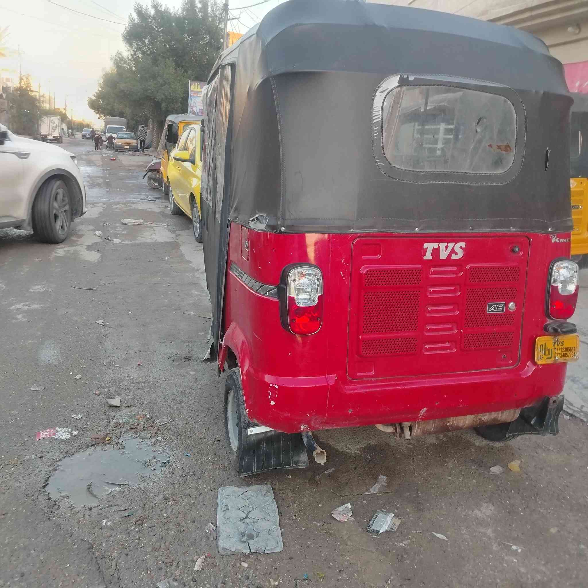 شباب تكتك البيع موديل 2019 التكتك جديده ما متعوب دشبول و محرك مال2022  تخم تاير و ياله جدد تخم دبلات و لوي كهرباياتك جدد الظفيره الماميه و الخلفيه جدد نكره سلف بديك جديد التكتك منفوظه نفظ كل نقص ما بيهه كبل الشارع المكان دوره ابو دشير الرقم *********** الاستفسار أوراق كامله كل نقص ماكو شغله اصوليه
