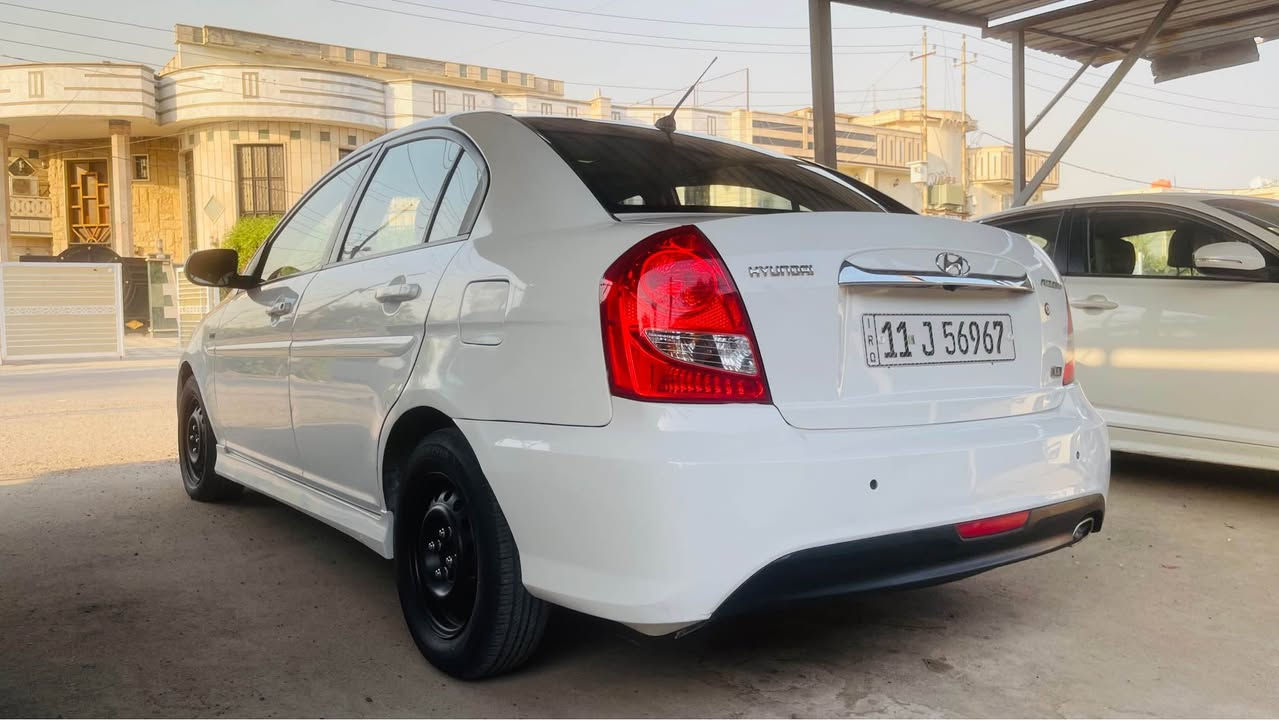 مواصفاتها معروفه

محرك 1600cc المرغوب 

فتحة 

اشاير بالمري

رقم انكليزي بأسمي تحويل ثاني يوم 

ضفتلكم سونارها 
مكاني بغداد الدورة 

سعرها 92 وبيها مجال الشراي خلي يتصل ويدلل

*********** بغداد, العراق
