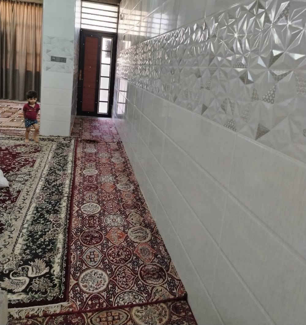 بيت للبيع طابو زراعي سند 25 شارع علوة فحل شارع قاعه الحديد  بناء جديد سيراميك للسقف اساس صب سقف صب بناء بناء طابوك تبليط وأناره وانتريت ضوئي يحتوي على غرفتين وصاله واستقبال ومطبخ وصحيات اتصال على رقم***********
السعر 47 النجف, العراق
