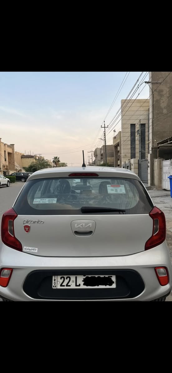 سلام عليكم
كيا بيكانتو موديل 2023 خليجي مكفوله ماشيه 7 الاف رقم أربيل 
مواصفاته شاشه وكاميرا وحساسات ومري شفط  وتحكم جهتين وجي بي اس 
مكاني بغداد السيديه
***********
