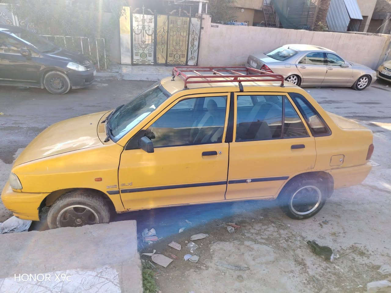 للبيع سايبه مديل ٢٠٠٩ بسمي رقم بغداد.انكليزي   كله مصفره    تبريد كير مكينه كهربائيات كله شغاله شواصي بلاديه بدون اي تعمير مكاني شهداء البياع السعر ٢٢ وبه مجال ***********
