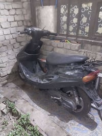 دراجة نارية ودراجة شحن ثنينهن 45 عنوان بغداد حي النصر 07710020826