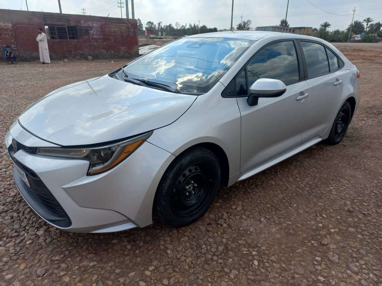 كورلا2023 وارد امريكي حادثها بنيد بدون دواخل مبدل بقطة اصلية نفس اللون مرقم بغداد بسمي تحويل لسيارة مدوشمة وجاهزة مواصفاتLe بانزين فقط السعر144 للستفسار***********
