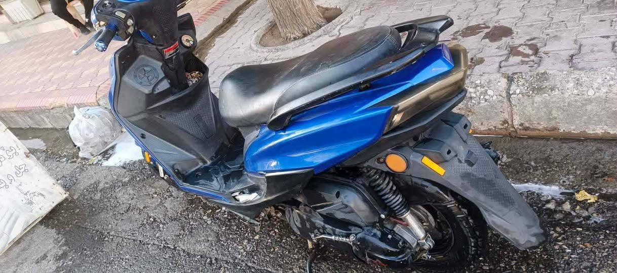 سكنس لد صيني للبيع
دراجه كلشي مابيها نكره سلف 

فقط دهن وبانزين المكان بغداد الغزاليه 

*********** واتساب 

سعرهه كلش مناسب
