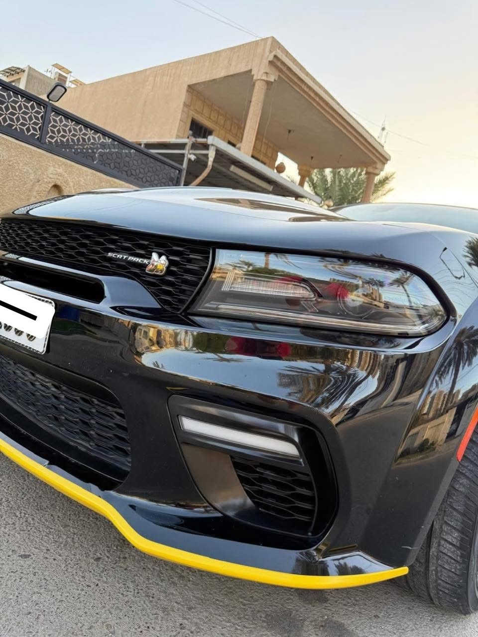 جارجر موديل 2021 وايد بدي اصل
محرك 6400 ماشيه 31 مايل  السياره نص مواصفات بدون حادث بدون صبغ بدون ايرباك جايه من امريكا تقرير غرق وطالعه من امريكا شغاله وتمشي
كير  ومكينة بشرط مامفتوح
والسارة مبرمجمة برمجة كاملة من مراوح وحماوة وادفانس
ومفرغة والسيارة مكفولة الشخط
سيارة حيل نظيفة كلشي عل بلاد جديد سنوية هزة كلشي جديد مدفوع و السنوية بشرط تحويل وغرامة
سيارة عليها تخم تايرات وققبل اسبوع سويت ادامة لمنضومة البانزين ولسيارة مابيها دينار مصرف كامل من كل نواحي""" 
السعر اتصل على رقمي  ***********
او  راسل علواتس وتدلل السيارة جديدة جدا
